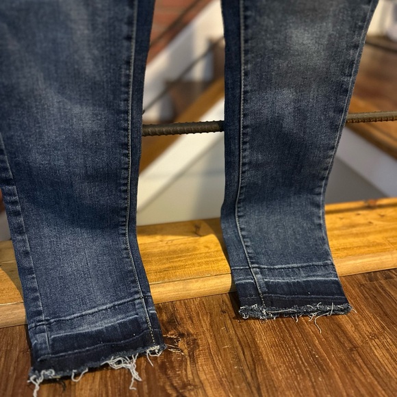 Universal Thread Skinny Jeans - Picture 3 of 4